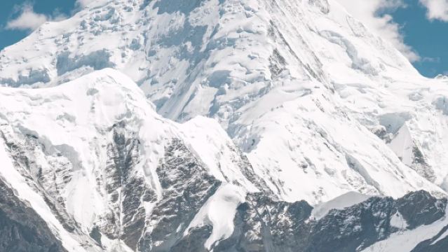 新都橋包車一日遊【新都橋鎮 亞拉雪山風景區 空中草原 彩虹公路】