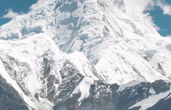 新都橋包車一日遊【新都橋鎮 亞拉雪山風景區 空中草原 彩虹公路】