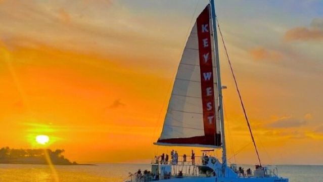 Key West Signature Sunset Sail with Live Music, Open Bar & Food