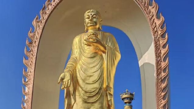 [Kejutan Air Terjun Berganda] Lawatan Sehari ke Patung Buddha Donglin + Air Terjun Sandiequan + Pemandangan Indah Xiufeng (Bermula dari Nanchang)