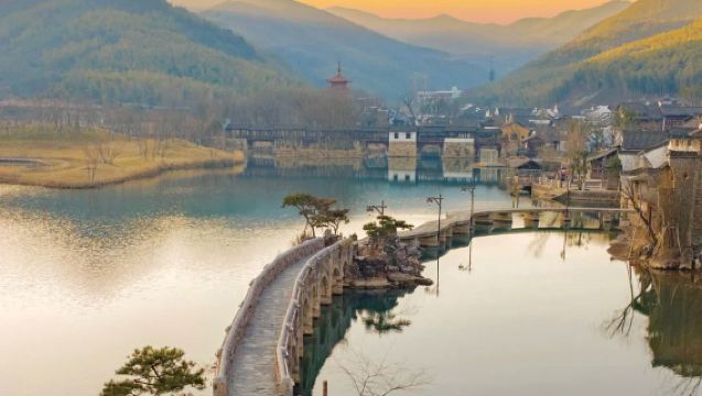 Wuxi andata e ritorno: tour a Yixing Yaohu Town + Museo della Ceramica con guida cinese/inglese e noleggio con conducente esclusivo personalizzato