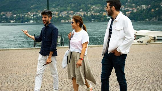 From Milan: Private Lake Como Day Trip driving a Vintage Car