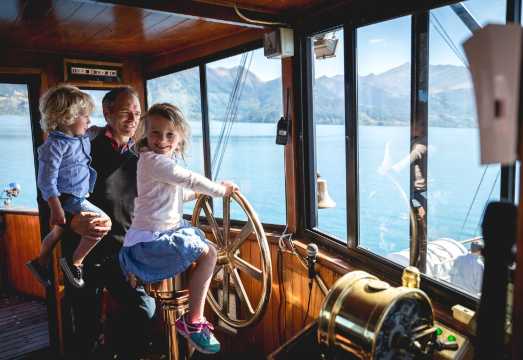 Queenstown TSS + Farm Half-Day Tour [Choose from Lake Cruise/Farm/Lunch/Dinner (Optional Combinations)]