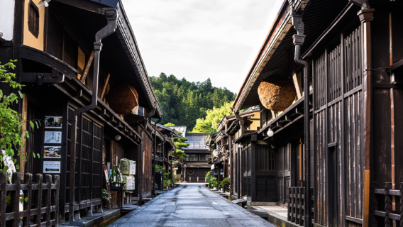 A World Heritage Day Trip to Hida Takayama and the Mysterious Gassho Villages | Roundtrip from Nagoya