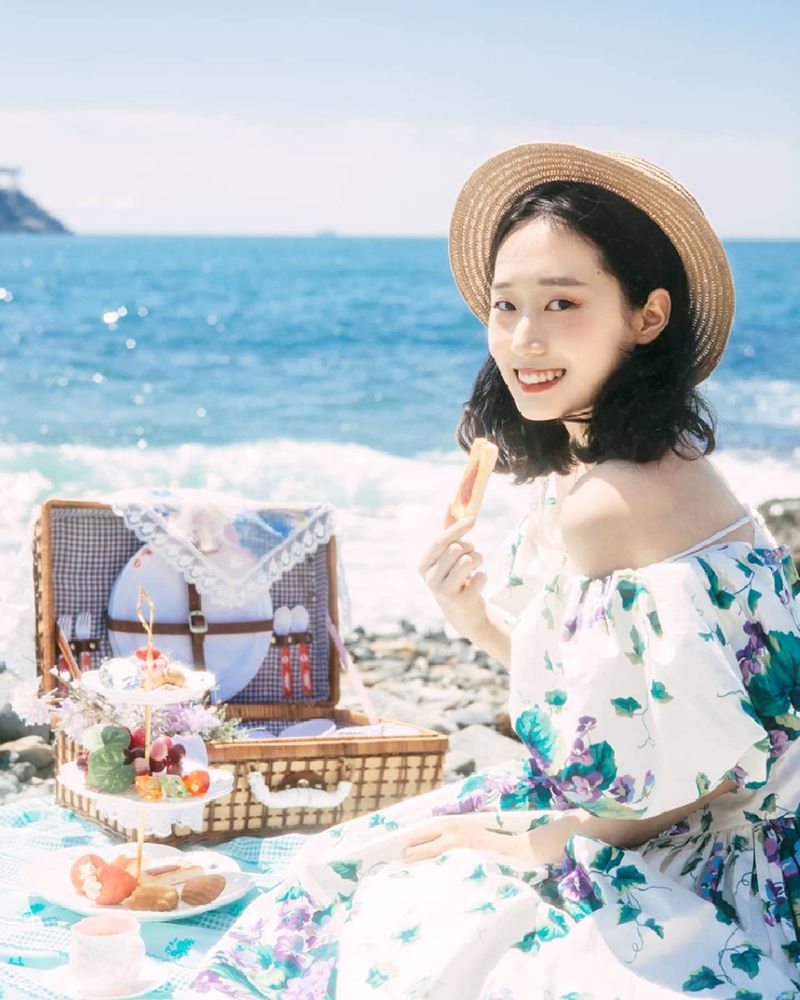 Trip Moments a Bucarest, Romania[Autista-guida + Trip Moments e riprese aeree + servizi fotografici nuziali e cortometraggi + trucco e abbigliamento + noleggio con conducente esclusivo personalizzato per itinerari]