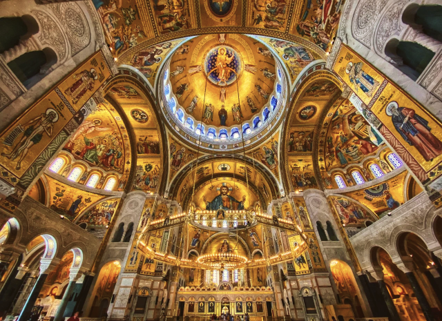 塞爾維亞史詩之旅：修道院群+德里納秘境+多瑙河日落包車一日遊