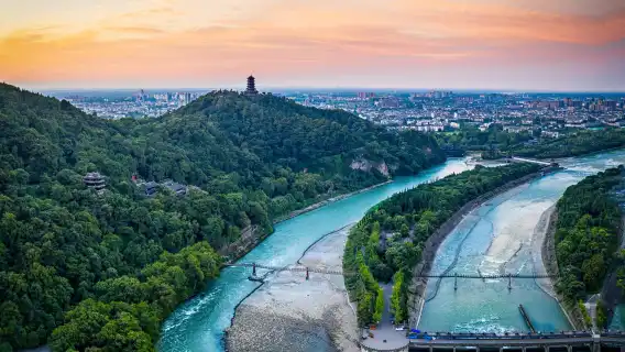 Panda Base + Dujiangyan Day Tour [All Tickets Included | Optional Sichuan Opera 15-Person Tour | Blue Tears]