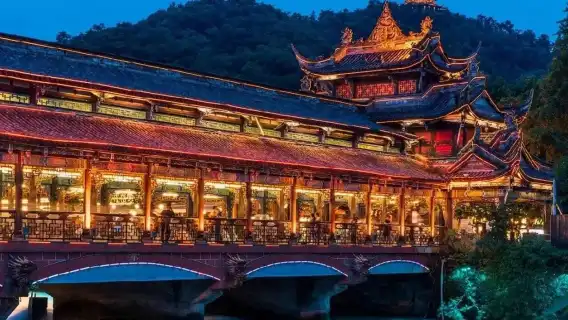 Panda Base + Dujiangyan Day Tour [All Tickets Included | Optional Sichuan Opera 15-Person Tour | Blue Tears]