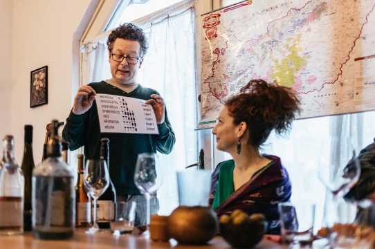 Budapest: Hungarian Wine Tasting with 8 Wines and Tapas