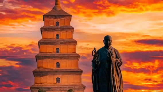 perjalanan satu hari ke Museum Sejarah Shaanxi, Pagoda Angsa Liar Besar, dan Tembok Kota dengan pemandu wisata Bahasa Mandarin/Inggris