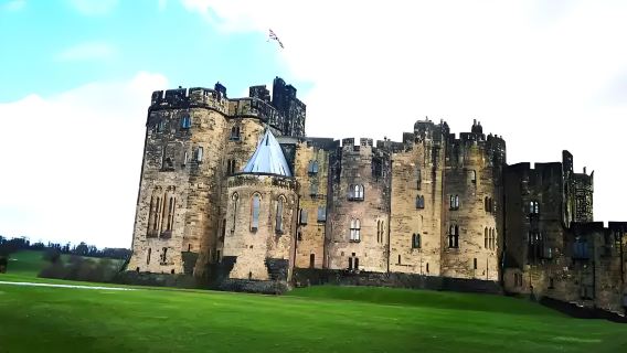 哈利波特主題包車遊12小時/愛丁堡出發大象咖啡館+阿尼克城堡