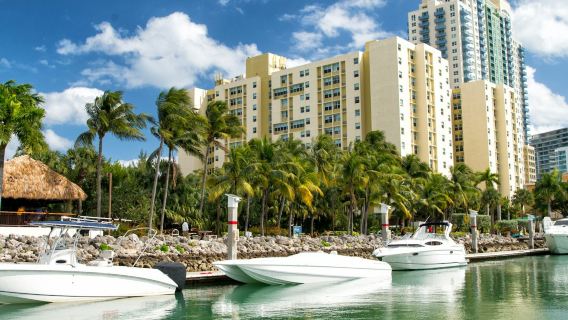 Miami: Geführte Stadtrundfahrt + Biscayne Bay Kreuzfahrt + Besuch im Dolphin Mall + Transfers