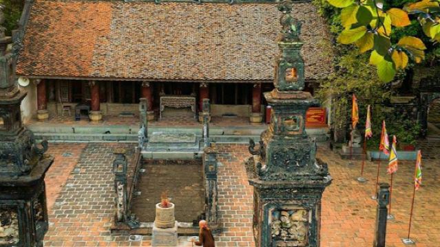 Hoa Lu, Trang An & Mua Cave: Guided Day Tour from Hanoi + Lunch