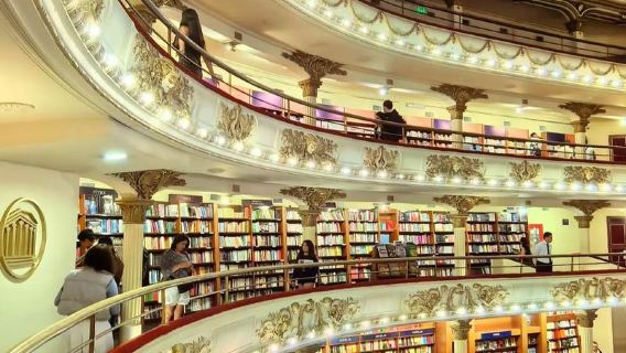 Buenos Aires La Boca District + Teatro Colón + El Ateneo Grand Splendid Chinese Private Charter