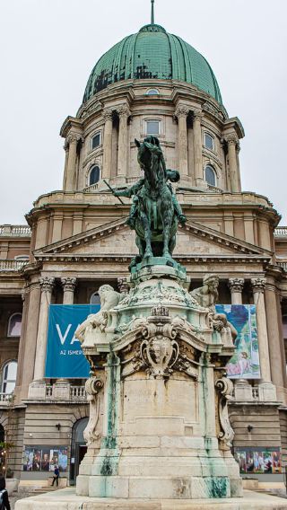 1-day tour of Fisherman's Bastion + Matthias Church + Buda Castle + Parliament Building in Budapest, Hungary