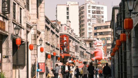 Guangzhou + Humen Fort + Guanlan Ancient Fair Private Charter 1-Day Tour / 3-City Day Tour