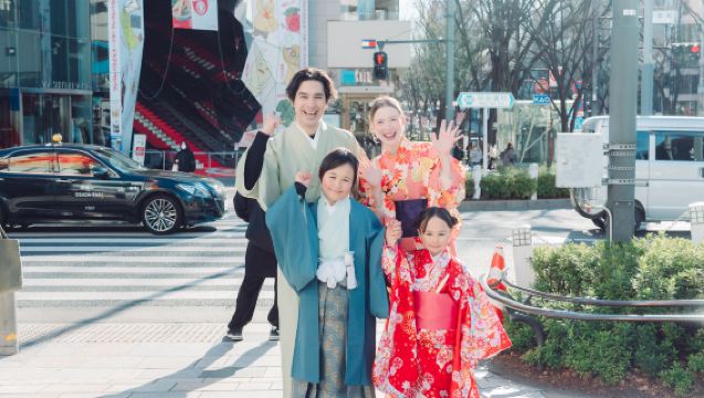 [HARAJYUKU KIMONO RENTAL<WASABI>] Kimono Dressing Experience (Includes Attire) & Rental (Adult) - Choose One of Three Costume Experiences