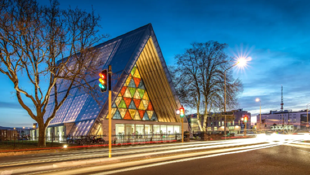 「商務尊享」紐西蘭全境訂製包車｜展會翻譯+商務拜訪+政企對接｜中英+日語/韓語/法語/德語司導，專業高效