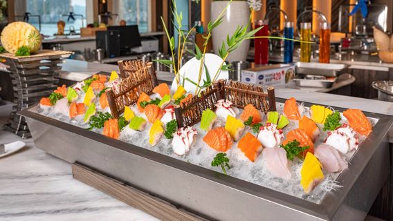 ハロン港発 プール＆ランチ付き トップラグジュアリー ハロン湾