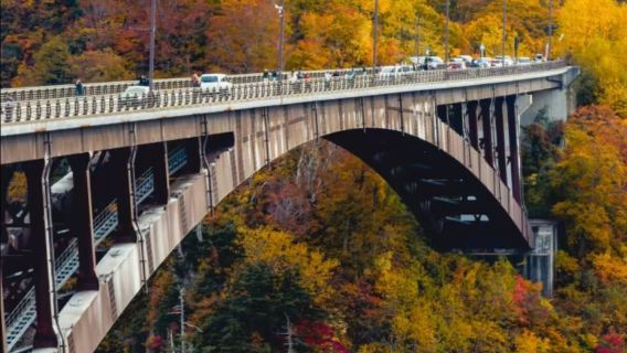 Japan Aomori Oirase keiryū Gorge + Lake Towada + Hakkōda Mountains private charter 1-day tour