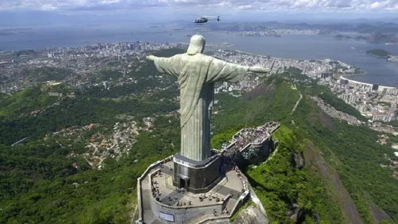 Rio de Janeiro tour essenziale di mezza giornata: Pan di Zucchero al tramonto/Cristo Redentore/Escadaria Selarón