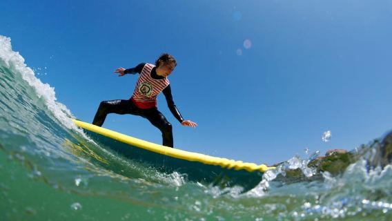 Biarritz: 2 Hour Group Surf Lesson