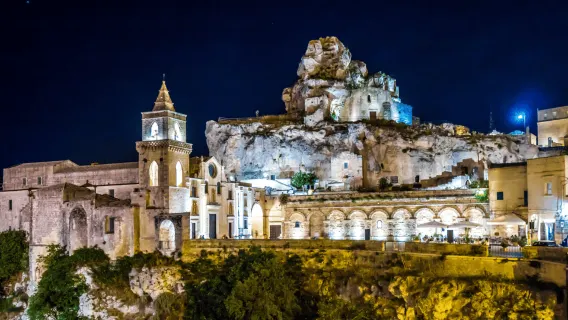 Valle d'Itria: Polignano, Ostuni and Locorotondo, from Bari