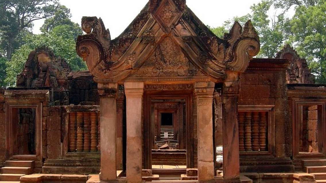 Full-Day Tour Banteay Srei and Grand Circuit from Siem Reap