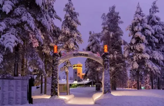 拉努阿野生動物園+羅瓦涅米聖誕老人村一日遊【包車專線】