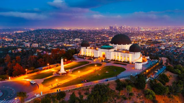 Lawatan Eksklusif Los Angeles ② · Balai Cerap Griffith + Laluan Kemasyhuran Hollywood + Bandar Lama + Dewan Muzik