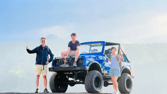 Mount Batur 4WD Sunset Jeep Tour with Photographer
