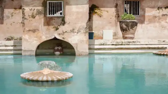 印尼日惹婆羅浮屠+蘇丹皇宮+水宮+普蘭班南+VIP包車一日遊