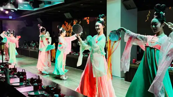 Xi'an Xiangrui Lotus Banquet - An immersive experience of the Tang Dynasty court aesthetics feast from a thousand years ago