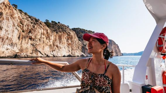 Santa Ponta/Peguera: Dragonera Island Cruise with Swim Stop