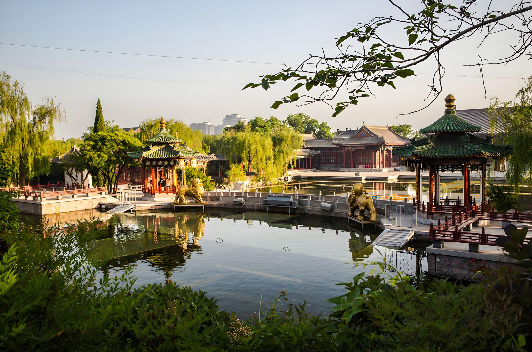 Museo dei guerrieri e dei cavalli di terracotta di Xi'an, Palazzo Huaqing e tour di gruppo di un giorno in lingua cinese