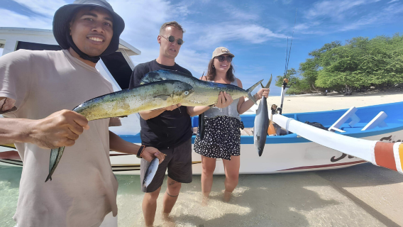Tour de pesca al amanecer en las islas Gili de Lombok: encuentro en el punto de encuentro