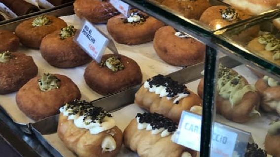 Milano: tour gastronomico del centro con 7 degustazioni di risotto e vino