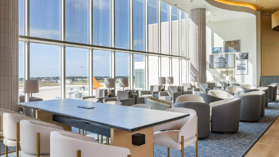 VIP-зал Plaza Premium Lounge в аэропорту Орландо