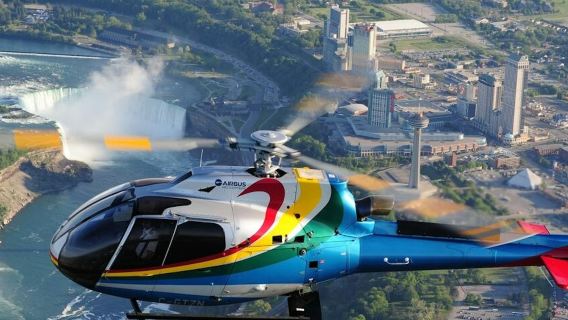 Niagara Falls (CA): Classic Helicopter Flight
