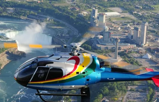 尼亞加拉瀑布 (CA)：經典直升機飛行體驗