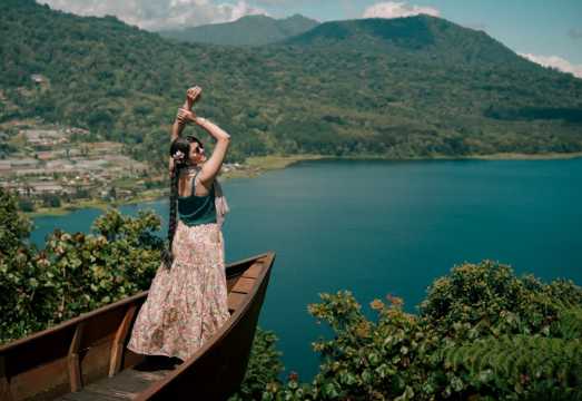 North Bali Highlights Iconic Gate ,Waterfall & Twin Lake Panorama