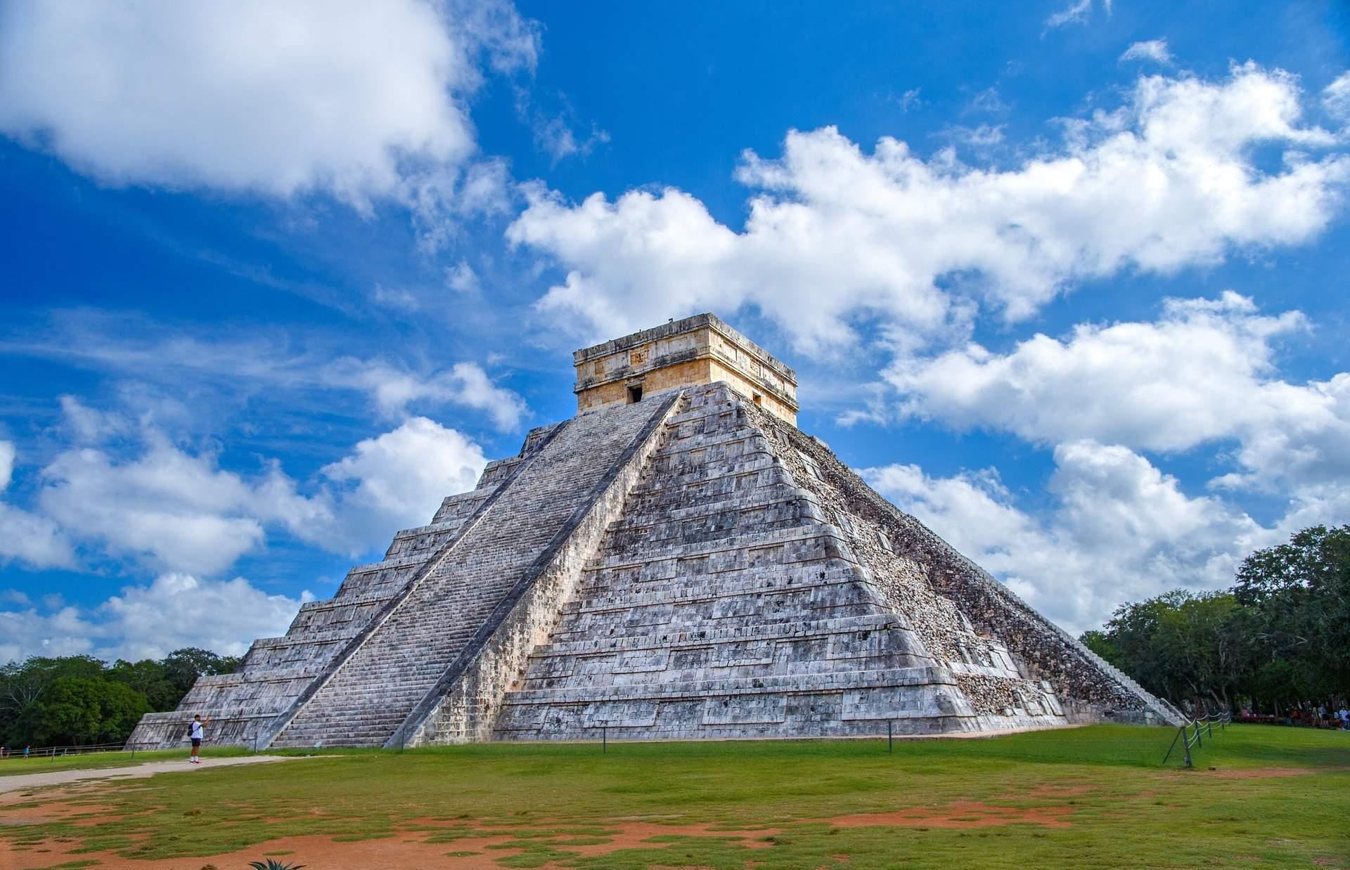 Coba, Chichen Itza, Cenote and Valladolid Day Tour
