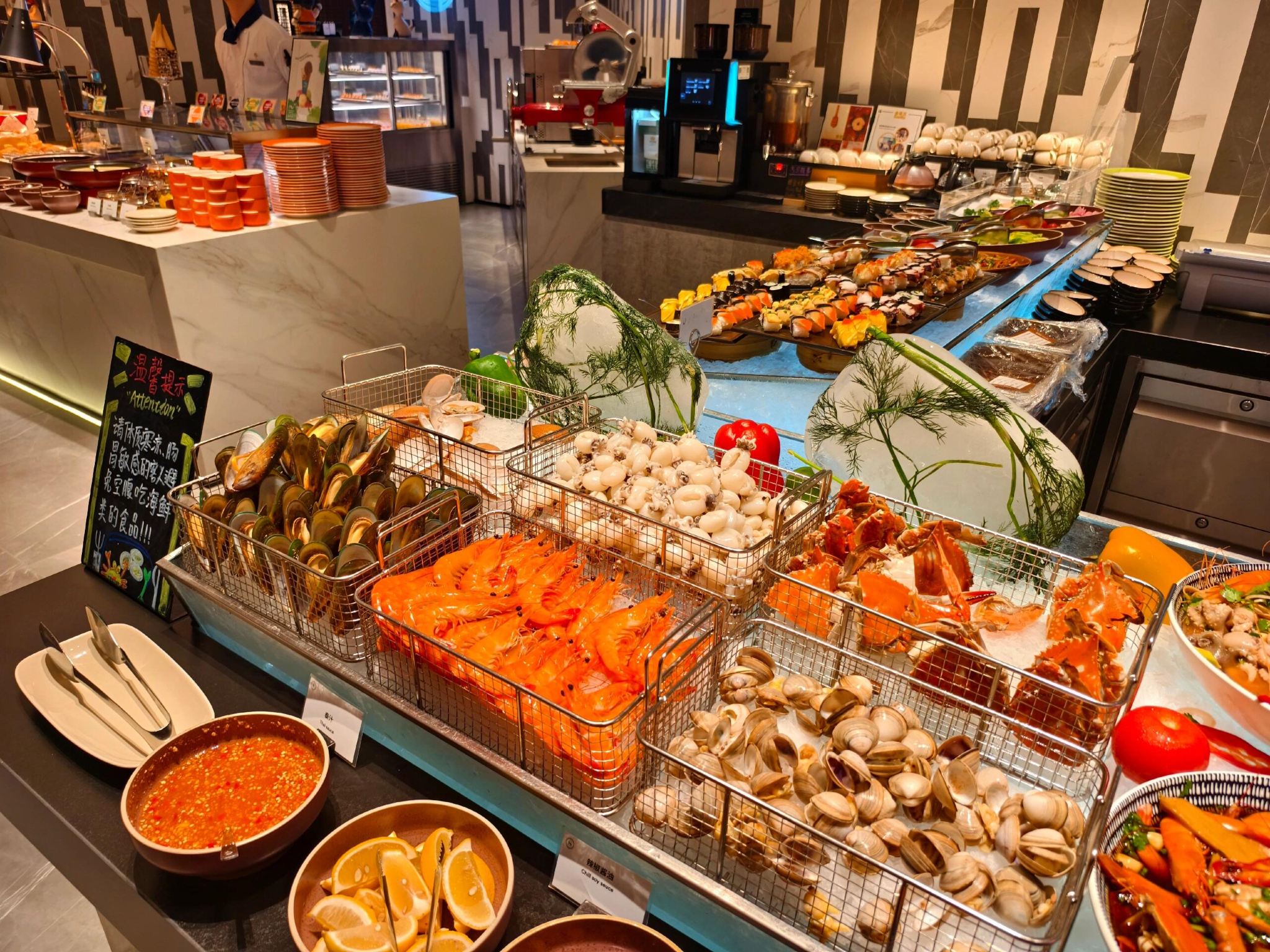 Guangzhou: Sheraton Guangzhou Hotel·Grand Feast Seafood & Steak Buffet Restaurant [Unlimited Sashimi, Fresh Seafood, Fruit Buffet]