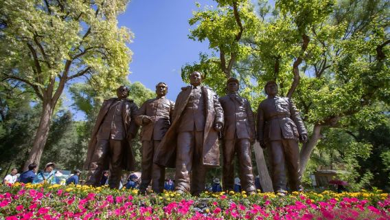 Yan'an City One-day Chinese Group Tour: Decode China's Revolutionary Spirit Through Iconic Landmarks