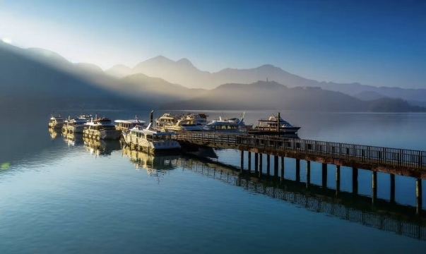 台南來回 :阿里山一日遊 私人包車10H|可定制行程