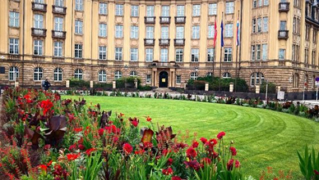 聖母教堂-風景走廊-阿道夫橋-伯克要塞-私享行