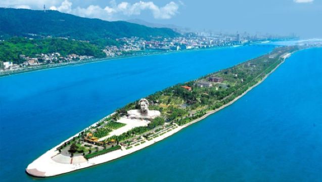 Changsha Private Tour: Orange Isle + Yuelu Academy (Excluding Tickets) + Multilingual Guide + Exclusive Group