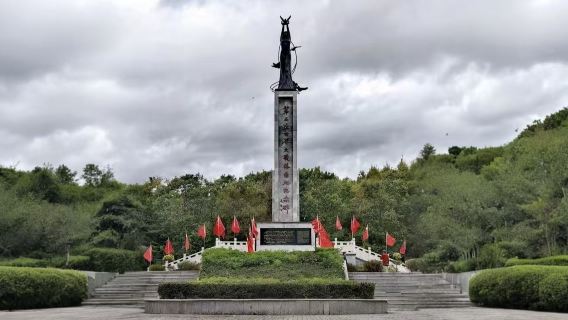 Lawatan Sehari Fuyuan Timur (Pulau Zhenbao - Kubu Hutou)