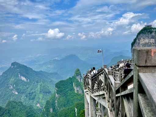※yujigokigen　MOUNTAIN RYTHYM　トゥンバ 1-day tour to Zhangjiajie Tianmen Mountain + Furong Town night