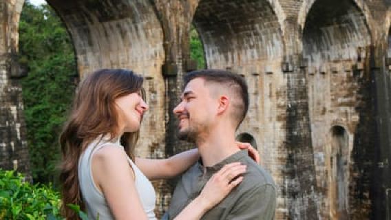 Ella Romantic Honeymoon Photo Tour